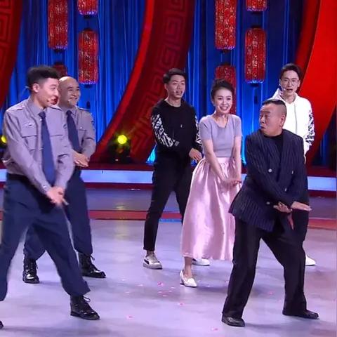 最新爆笑视频数据揭秘，欢乐盛宴不容错过